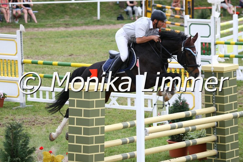 105M2527_El Ninio_Spring_L.JPG